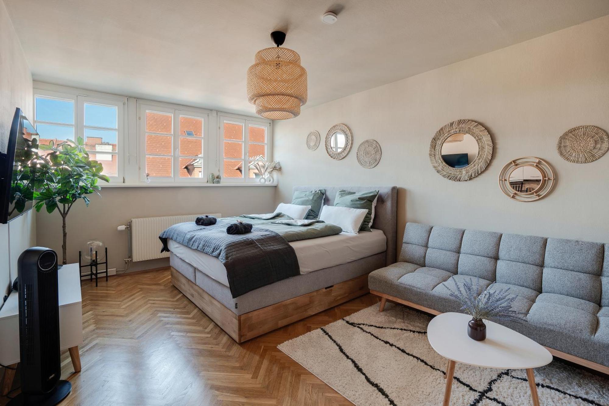 Boho Design Studio By Hero Homes - Top Lage Im Historischen Zentrum - Self-Check-In & Aircon Graz Eksteriør bilde