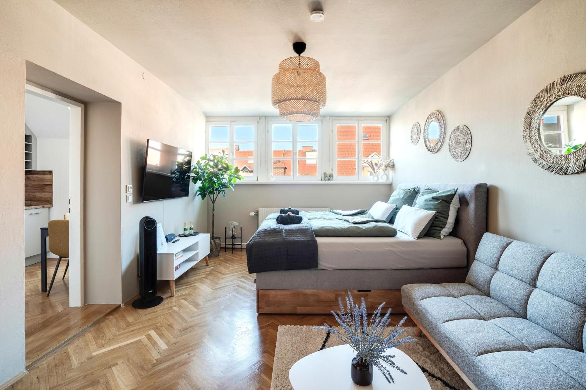 Boho Design Studio By Hero Homes - Top Lage Im Historischen Zentrum - Self-Check-In & Aircon Graz Eksteriør bilde